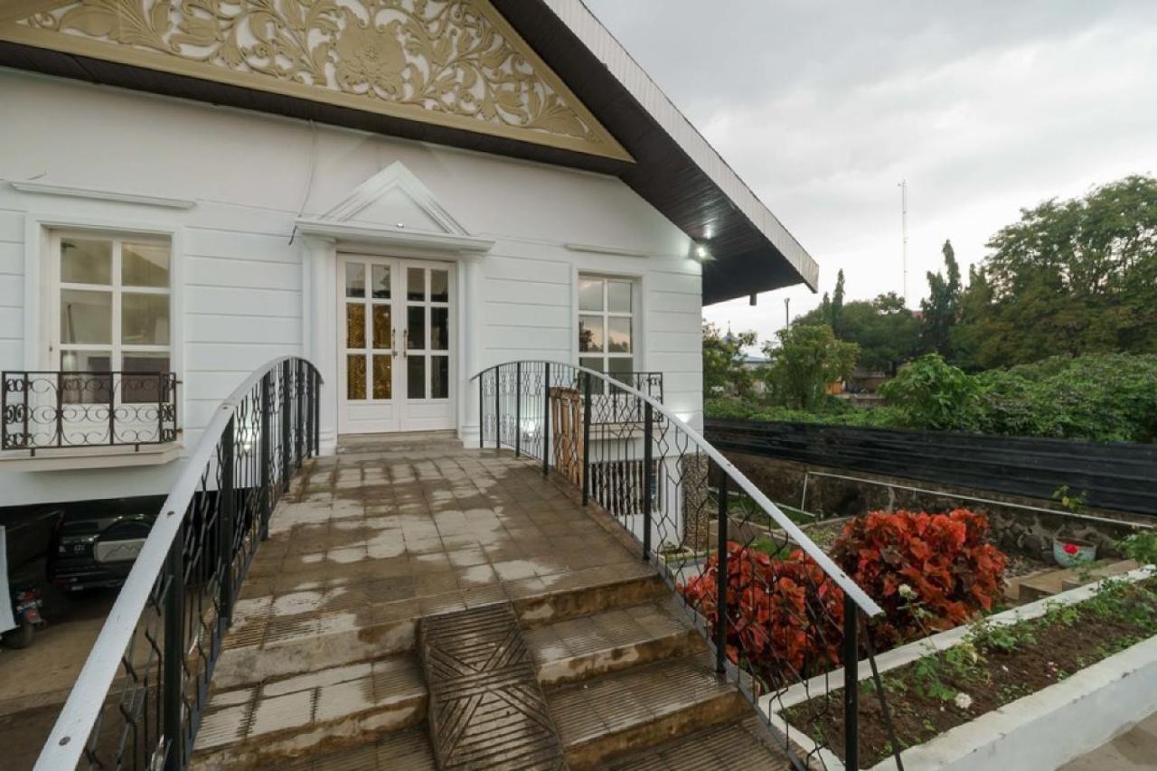Reddoorz Syariah Near Suzuya Mall Banda Aceh 2 Geutieue Eksteriør billede